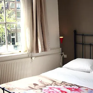  Hostel The Veteran Nederland